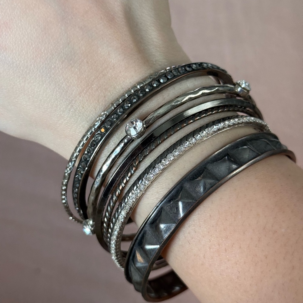 Elegant Silver and Black Bangle Set